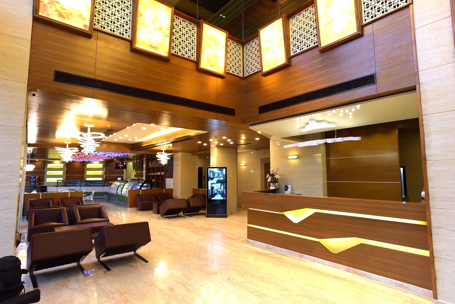 Multi cuisine restaurant in Anand Gujarat